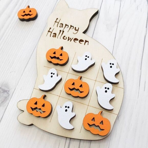 Lazered Cat Halloween Trick Or Treat Tic Tac Toe Game Board Kids Adults New - Picture 4 of 4